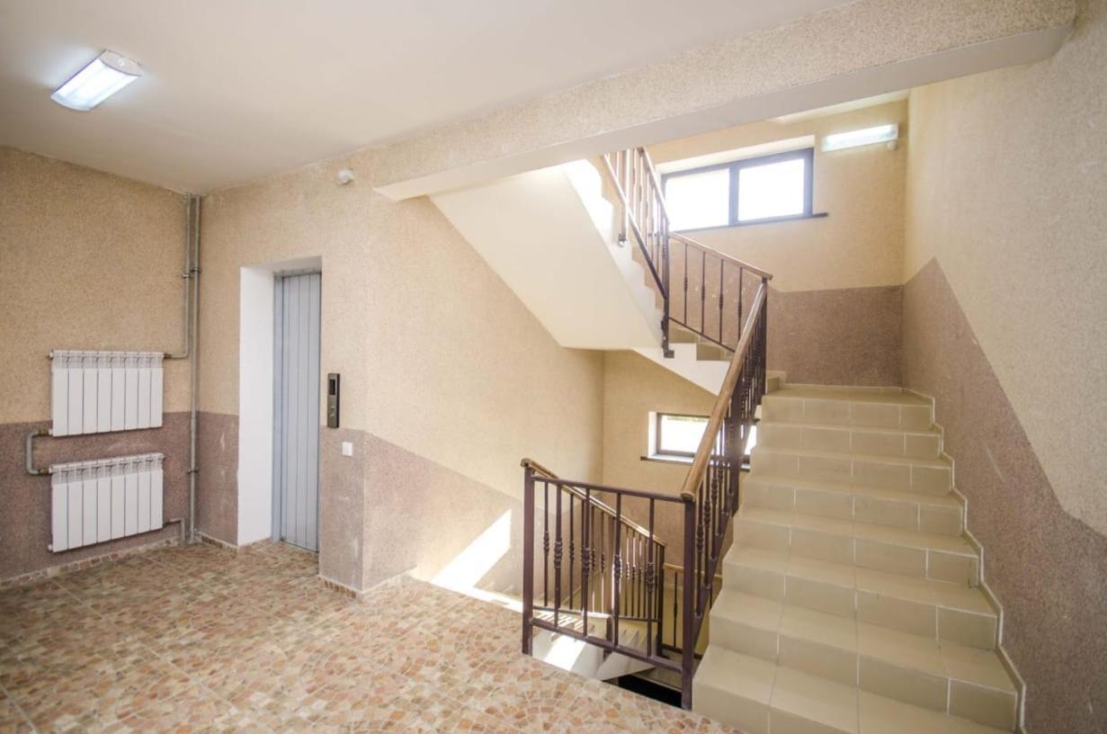 Appartments " Zhetysu-4" Almaty Extérieur photo