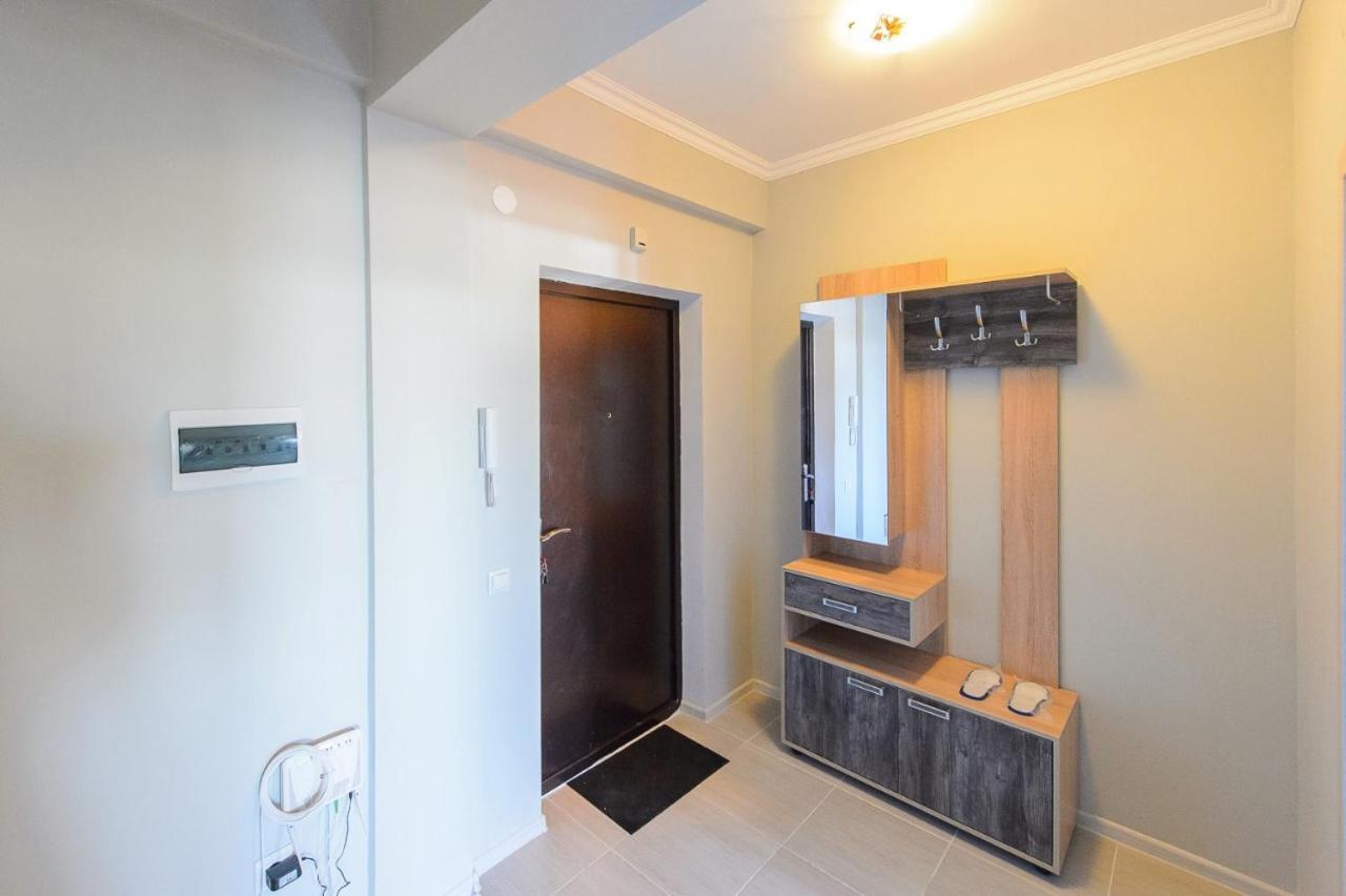 Appartments " Zhetysu-4" Almaty Extérieur photo