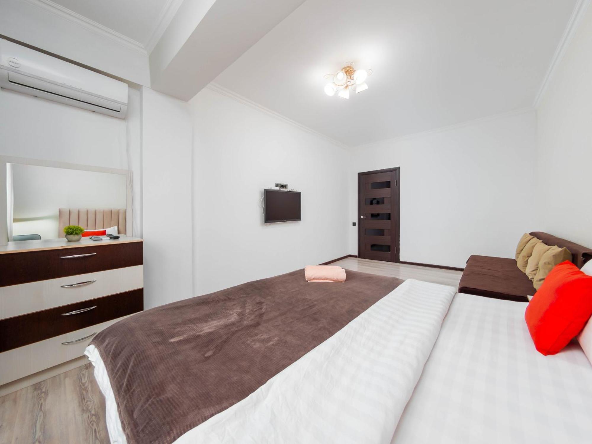 Appartments " Zhetysu-4" Almaty Extérieur photo