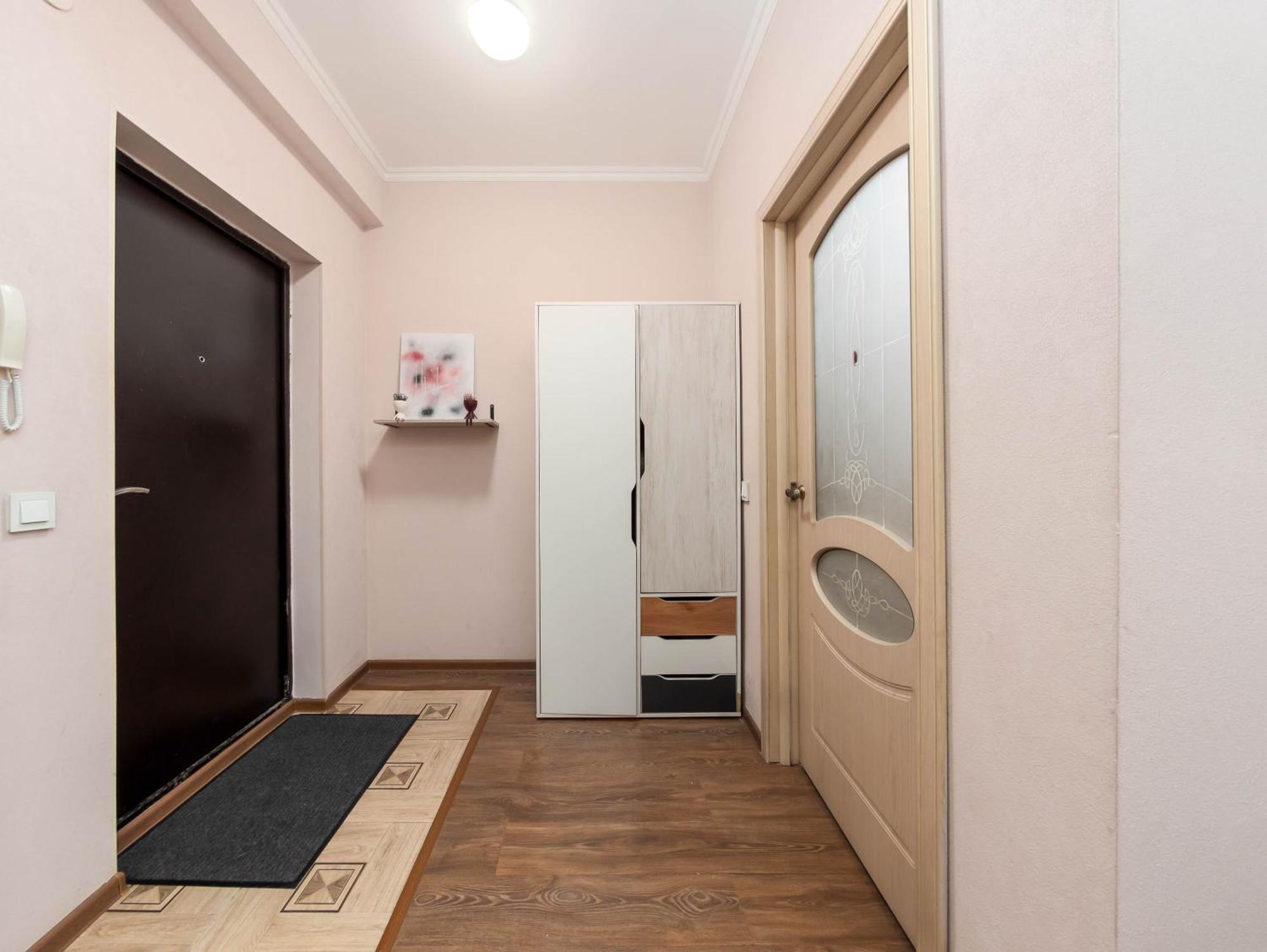 Appartments " Zhetysu-4" Almaty Extérieur photo
