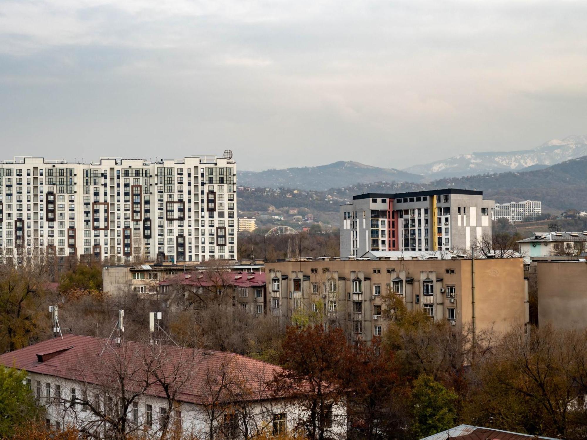 Appartments " Zhetysu-4" Almaty Extérieur photo