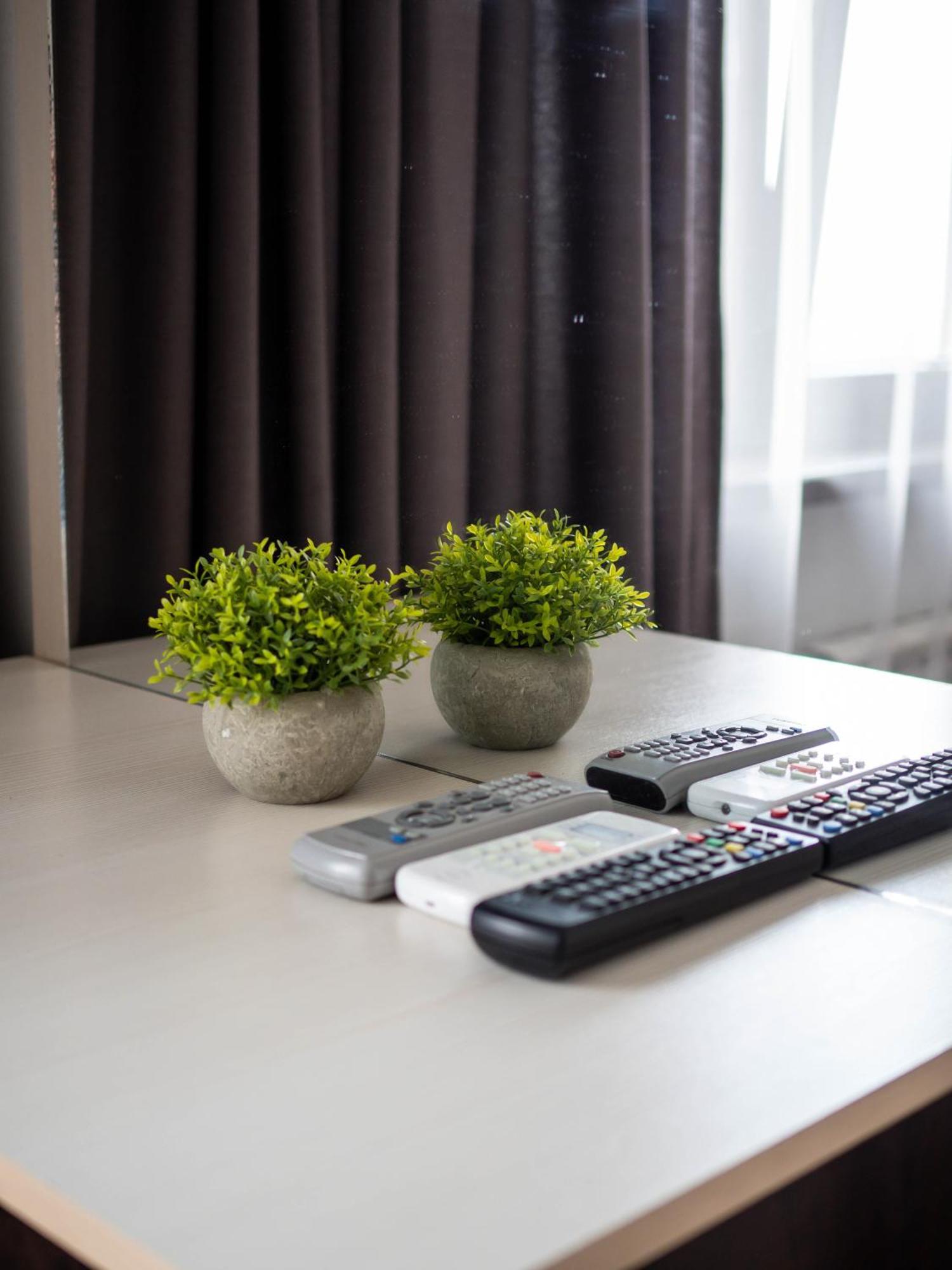 Appartments " Zhetysu-4" Almaty Extérieur photo